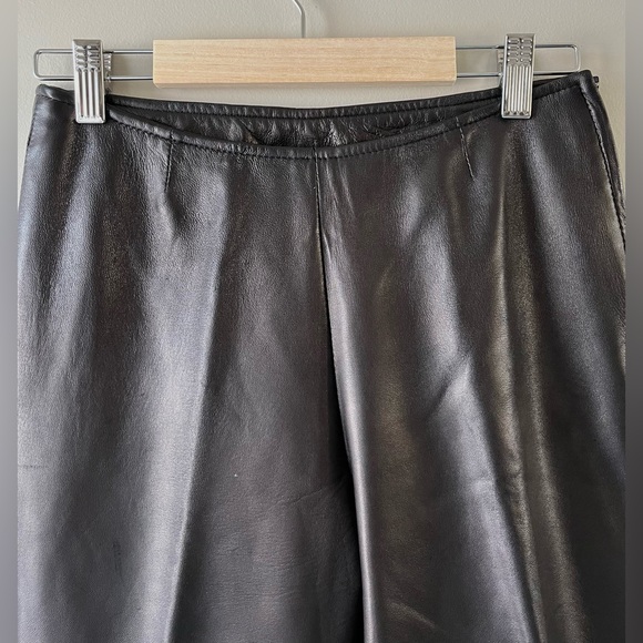 Danier Women’s Black 100% Leather Straight-Leg Pants Size 2 High Rise- bikercore - Picture 4 of 10